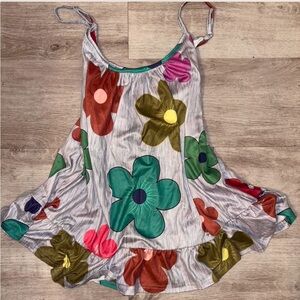 gorgeous classy flowy floral patterned blouse <3